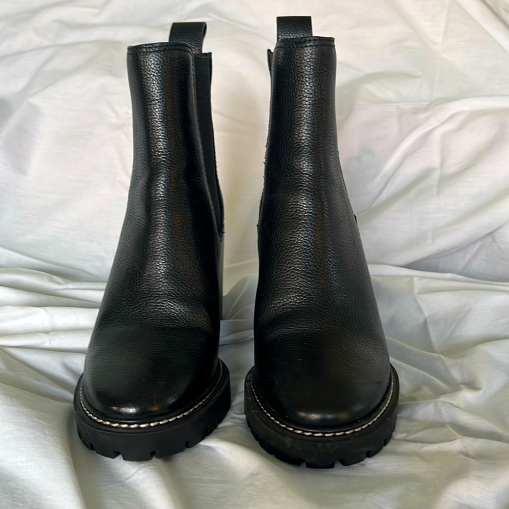 Tory Burch Lug Sole Ankle Boot size 7, black leather